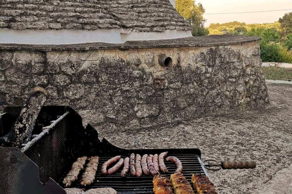 Trullo Canopo Чельє-Мессапіка Екстер'єр фото